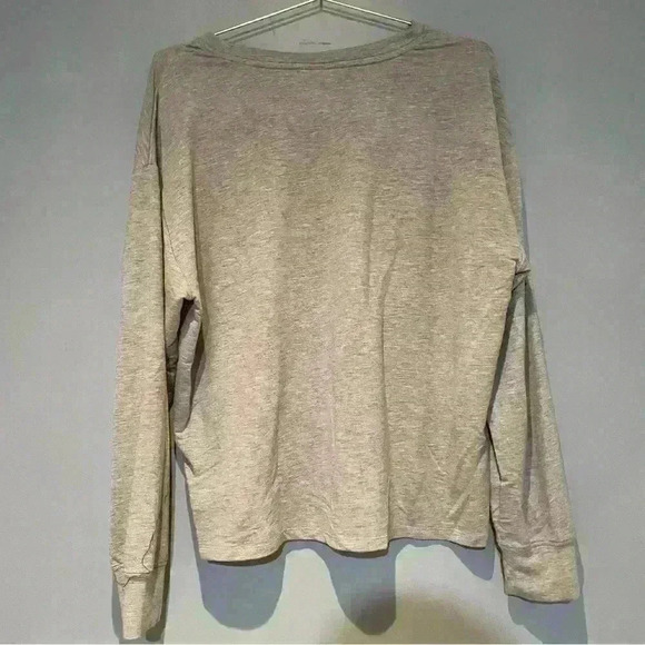 Reebok long  sleeve - Picture 3 of 4